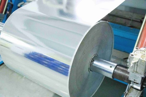 Διαφανές PET BOPP αυτοκόλλητο Jumbo Roll Ετικέτα 50μΣοφία επιφάνειας Γυαλίνη