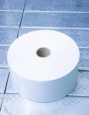 Καλή τιμή Κινούμενος κόλλα θερμικής ετικέτας αυτοκόλλητος ρόλος, συνηθισμένοι κολλώδεις θερμικοί ρολοί μεταφοράς σε απευθείας σύνδεση