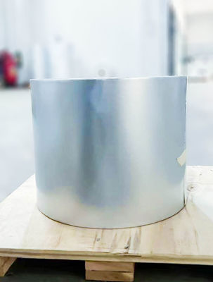 Καλή τιμή Υγρασία αυτοκόλλητο θερμικό χαρτί, πετρελαιοπροστατευτικό αυτοκόλλητο χαρτί ρολό σε απευθείας σύνδεση